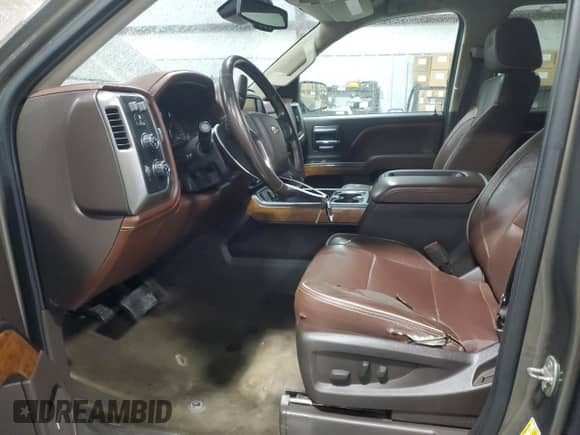 2014 Chevrolet Silverado 1500 High Country with VIN 3GCUKTEC3EG504349, listed as a Copart auction lot 90039305 with 184,901 mi miles and Clean title. Bid and sale history available at DreamBid. Image 7.