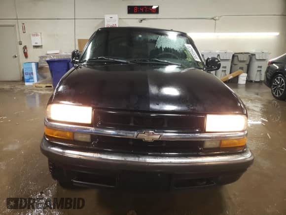 1998 Chevrolet Blazer LT с VIN 1GNDT13W3W2226889, выставлен на аукционе Copart как лот 86559424 с пробегом 170 380 миль миль и Списание • Salvage title. История ставок и продаж доступна на DreamBid. Изображение 5.