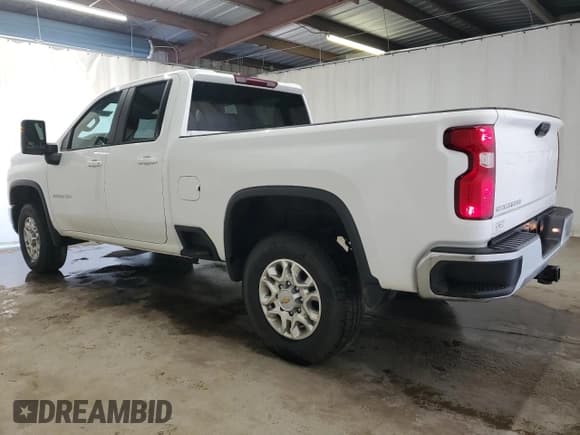 ✅ 2024 Chevrolet Silverado 2500HD LT • VIN: 1GC5YNE73RF113100 • Lot: 81157164. Listed on Copart with 35,752 mi. Free auction sales archive from the USA and detailed vehicle history report at DreamBid. Image 2.