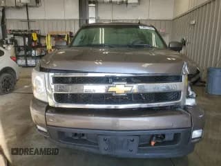 ✅ 2008 Chevrolet Silverado 1500 1LT • VIN: 2GCEK13M181168346 • Lot: 74911024. Listed on Copart with 207,871 mi. Free auction sales archive from the USA and detailed vehicle history report at DreamBid. Image 5.