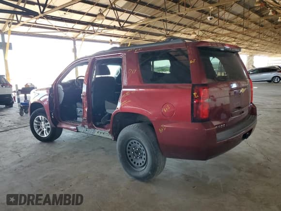 ✅ 2018 Chevrolet Tahoe LS • VIN: 1GNSCAKC7JR388409 • Lot: 86323815. Wystawiony na Copart z przebiegiem 67 959 mil. Bezpłatny archiwum sprzedaży aukcyjnych z USA i szczegółowy raport historii pojazdu na DreamBid. Zdjęcie 2.