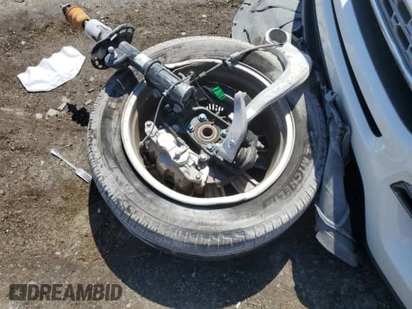 2024 Ford Explorer Limited с VIN 1FMSK7FH4RGA84056, выставлен на аукционе Copart как лот 66599965 с пробегом 15 283 миль миль и Списание • Salvage title. История ставок и продаж доступна на DreamBid. Изображение 13.