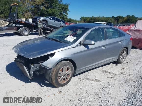 ✅ 2016 Hyundai Sonata SE • VIN: 5NPE24AF9GH373254 • Lot: 39455195. Listed on IAAI with 106,224 mi. Free auction sales archive from the USA and detailed vehicle history report at DreamBid. Image 2.
