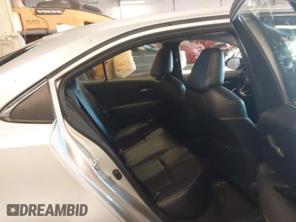✅ 2021 Toyota Corolla XLE • VIN: JTDFPMAE1MJ122714 • Lot: 43397338. Listed on IAAI with 63,014 mi. Free auction sales archive from the USA and detailed vehicle history report at DreamBid. Image 8.