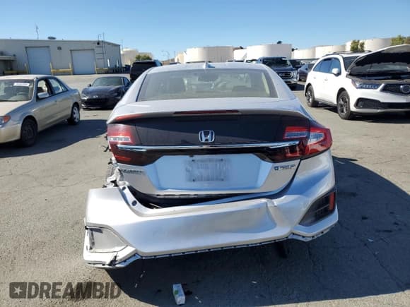 ✅ 2020 Honda Clarity • VIN: JHMZC5F13LC002533 • Lot: 76206644. Wystawiony na Copart z przebiegiem 144 022 mil. Bezpłatny archiwum sprzedaży aukcyjnych z USA i szczegółowy raport historii pojazdu na DreamBid. Zdjęcie 6.
