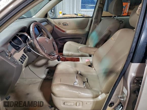 ✅ 2006 Toyota Highlander Limited • VIN: JTEEW21A560033166 • Lot: 94711485. Wystawiony na Copart z przebiegiem 207 923 mil. Bezpłatny archiwum sprzedaży aukcyjnych z USA i szczegółowy raport historii pojazdu na DreamBid. Zdjęcie 7.