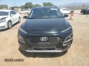 ✅ 2018 Hyundai Kona SEL • VIN: KM8K62AAXJU158815 • Лот: 69627504. Опубликован ранее на Copart с пробегом 26 721 миль. Бесплатный доступ к архиву аукционных продаж из США и подробный отчёт об истории автомобиля на DreamBid. Изображение 5.