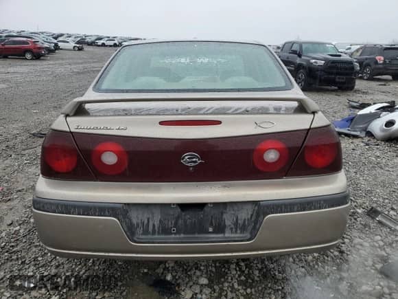 2001 Chevrolet Impala z VIN 2G1WF55K419286130, wystawiony jako Copart lot #44136495 z przebiegiem 189 089 mil mil oraz Szkoda całkowita • Salvage title. Historia ofert i sprzedaży dostępna na DreamBid. Obrazek 6.
