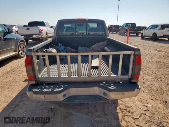 ✅ 2002 Nissan Frontier XE • VIN: 1N6DD26S32C367371 • Лот: 69590665. Опубликован ранее на Copart с пробегом Не указан. Бесплатный доступ к архиву аукционных продаж из США и подробный отчёт об истории автомобиля на DreamBid. Изображение 6.