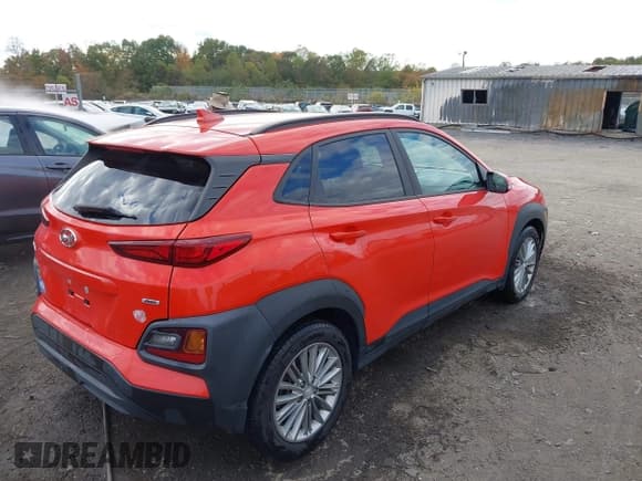 ✅ 2020 Hyundai Kona SEL Plus • VIN: KM8K6CAA2LU444246 • Lot: 43535940. Listed on IAAI with 51,699 mi. Free auction sales archive from the USA and detailed vehicle history report at DreamBid. Image 4.