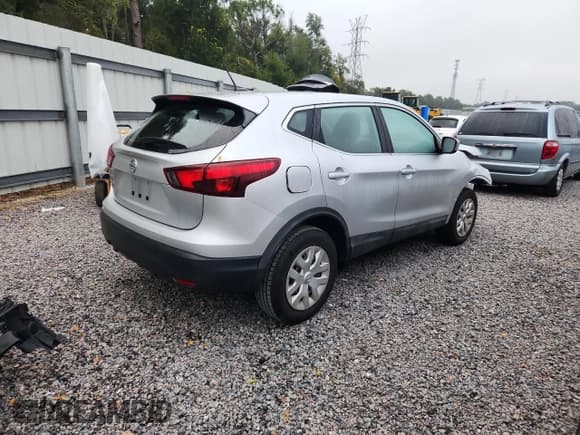 ✅ 2018 Nissan Rogue S • VIN: JN1BJ1CP6JW157022 • Lot: 87457715. Listed on Copart with 61,179 mi. Free auction sales archive from the USA and detailed vehicle history report at DreamBid. Image 3.