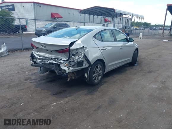 ✅ 2018 Hyundai Elantra Limited • VIN: 5NPD84LF3JH285413 • Lot: 42435307. Listed on IAAI with 54,452 mi. Free auction sales archive from the USA and detailed vehicle history report at DreamBid. Image 4.