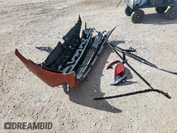 ✅ 2024 Hyundai Elantra SEL • VIN: KMHLM4DG2RU794341 • Lot: 85198495. Listed on Copart with 18,020 mi. Free auction sales archive from the USA and detailed vehicle history report at DreamBid. Image 12.