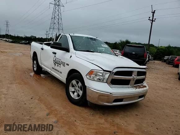 2020 Ram 1500 Tradesman z VIN 3C6RR6KT9LG219151, wystawiony jako Copart lot #68073195 z przebiegiem 142 436 mil mil oraz Szkoda całkowita • Salvage title. Historia ofert i sprzedaży dostępna na DreamBid. Obrazek 13.