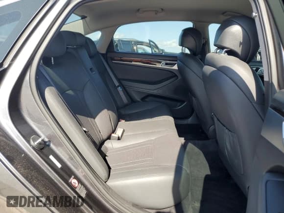 ✅ 2018 Genesis G80 3.8L • VIN: KMHGN4JE9JU245502 • Лот: 54018925. Опубликован ранее на Copart с пробегом 93 829 миль. Бесплатный доступ к архиву аукционных продаж из США и подробный отчёт об истории автомобиля на DreamBid. Изображение 10.