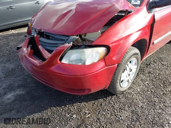 ✅ 2007 Dodge Grand Caravan SE • VIN: 1D4GP24R27B235094 • Lot: 43525366. Listed on IAAI with 112,102 mi. Free auction sales archive from the USA and detailed vehicle history report at DreamBid. Image 18.