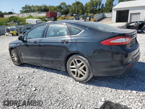 ✅ 2014 Ford Fusion SE • VIN: 3FA6P0H71ER374735 • Lot: 80477165. Listed on Copart with 183,012 mi. Free auction sales archive from the USA and detailed vehicle history report at DreamBid. Image 2.
