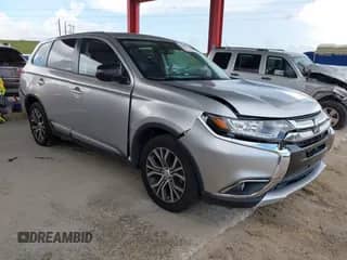 2018 Mitsubishi Outlander ES с VIN JA4AD2A38JZ001384, выставлен на аукционе IAAI как лот 43063754 с пробегом 107 245 миль миль и . История ставок и продаж доступна на DreamBid. Изображение 1.