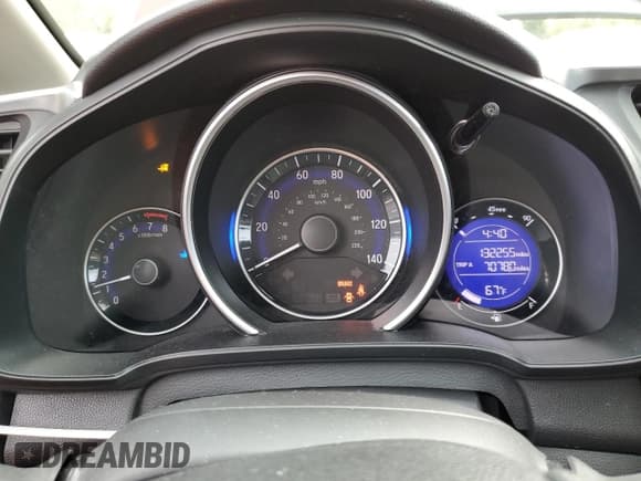 ✅ 2015 Honda Fit EX • VIN: 3HGGK5G80FM714641 • Лот: 86229405. Опубликован ранее на Copart с пробегом 132 255 миль. Бесплатный доступ к архиву аукционных продаж из США и подробный отчёт об истории автомобиля на DreamBid. Изображение 9.