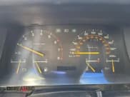 ✅ 1983 Toyota Celica • VIN: JT2RA65CXD4015557 • Лот: 63631765. Опубликован ранее на Copart с пробегом 82 612 миль. Бесплатный доступ к архиву аукционных продаж из США и подробный отчёт об истории автомобиля на DreamBid. Изображение 8.