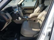 ✅ 2018 Land Rover Range Rover HSE • VIN: SALGS2SV1JA392262 • Лот: 63085445. Опубликован ранее на Copart с пробегом Не указан. Бесплатный доступ к архиву аукционных продаж из США и подробный отчёт об истории автомобиля на DreamBid. Изображение 7.