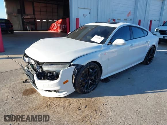 ✅ 2016 Audi A7 Premium Plus • VIN: WAUWGAFC2GN081459 • Lot: 43517072. Listed on IAAI with 80,660 mi. Free auction sales archive from the USA and detailed vehicle history report at DreamBid. Image 17.