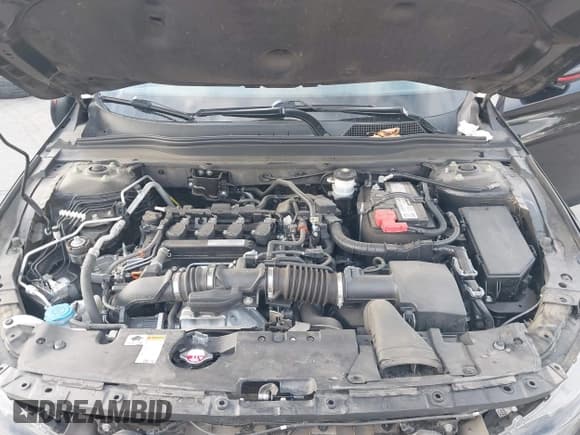 ✅ 2018 Honda Accord Sport • VIN: 1HGCV1F30JA005878 • Lot: 43635057. Wystawiony na IAAI z przebiegiem 179 738 mil. Bezpłatny archiwum sprzedaży aukcyjnych z USA i szczegółowy raport historii pojazdu na DreamBid. Zdjęcie 10.