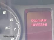 ✅ 2008 Pontiac G8 • VIN: 6G2ER57738L122199 • Lot: 42176140. Wystawiony na IAAI z przebiegiem 183 558 mil. Bezpłatny archiwum sprzedaży aukcyjnych z USA i szczegółowy raport historii pojazdu na DreamBid. Zdjęcie 15.