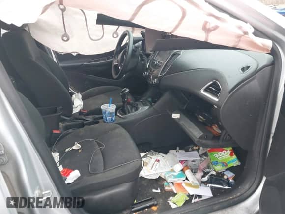 2016 Chevrolet Cruze LT с VIN 1G1BD5SM9G7236649, выставлен на аукционе IAAI как лот 41054570 с пробегом Не указан миль и . История ставок и продаж доступна на DreamBid. Изображение 5.