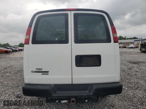 ✅ 2015 Chevrolet Express Cargo • VIN: 1GCWGGCF0F1184275 • Lot: 54509805. Listed on Copart with 105,451 mi. Free auction sales archive from the USA and detailed vehicle history report at DreamBid. Image 6.