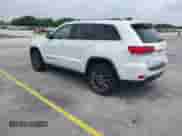 2020 Jeep Grand Cherokee Altitude z VIN 1C4RJEAG9LC246044, wystawiony jako IAAI lot #42616860 z przebiegiem 98 541 mil mil oraz . Historia ofert i sprzedaży dostępna na DreamBid. Obrazek 3.