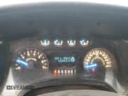 ✅ 2013 Ford F-150 XL • VIN: 1FTMF1CM2DKE09051 • Lot: 93598415. Wystawiony na Copart z przebiegiem 160 398 mil. Bezpłatny archiwum sprzedaży aukcyjnych z USA i szczegółowy raport historii pojazdu na DreamBid. Zdjęcie 9.