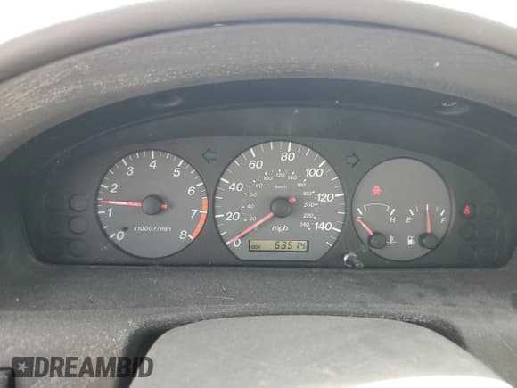 ✅ 2001 Mazda 626 LX • VIN: 1YVGF22C715200453 • Lot: 84706015. Wystawiony na Copart z przebiegiem 63 514 mil. Bezpłatny archiwum sprzedaży aukcyjnych z USA i szczegółowy raport historii pojazdu na DreamBid. Zdjęcie 9.