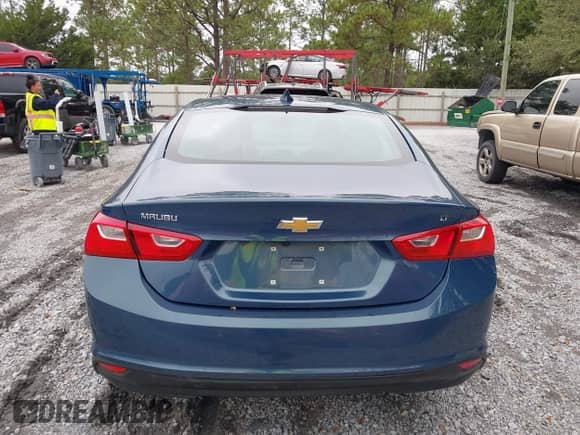 2025 Chevrolet Malibu LT z VIN 1G1ZD5ST4SF147527, wystawiony jako IAAI lot #43566638 z przebiegiem 24 212 mil mil oraz . Historia ofert i sprzedaży dostępna na DreamBid. Obrazek 16.