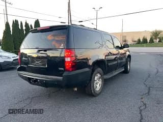 ✅ 2012 Chevrolet Suburban LT • VIN: 1GNSKJE78CR123521 • Lot: 87484195. Wystawiony na Copart z przebiegiem 167 075 mil. Bezpłatny archiwum sprzedaży aukcyjnych z USA i szczegółowy raport historii pojazdu na DreamBid. Zdjęcie 4.