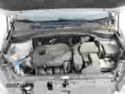 ✅ 2017 Hyundai Santa Fe 2.4L • VIN: 5NMZT3LBXHH020524 • Lot: 44558013. Wystawiony na Copart z przebiegiem 72 948 mil. Bezpłatny archiwum sprzedaży aukcyjnych z USA i szczegółowy raport historii pojazdu na DreamBid. Zdjęcie 12.