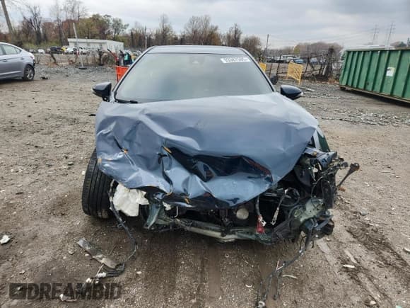 ✅ 2017 Toyota Corolla LE • VIN: 2T1BURHE2HC755394 • Lot: 93387595. Wystawiony na Copart z przebiegiem Nie podano. Bezpłatny archiwum sprzedaży aukcyjnych z USA i szczegółowy raport historii pojazdu na DreamBid. Zdjęcie 5.