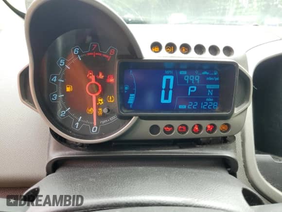 ✅ 2015 Chevrolet Sonic LT • VIN: 1G1JC6SG4F4168811 • Лот: 73987104. Размещён на Copart с пробегом 221 228 миль миль. Получите бесплатный доступ к архиву аукционных продаж из США и посмотрите подробный отчёт об истории автомобиля на DreamBid. Изображение 9.