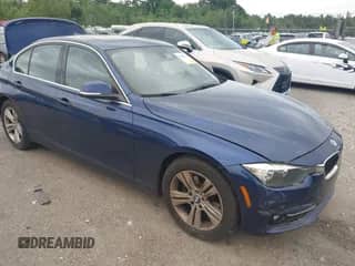 2017 BMW 3 Series 330i xDrive с VIN WBA8D9G32HNU65368, выставлен на аукционе IAAI как лот 42595364 с пробегом 88 867 миль миль и . История ставок и продаж доступна на DreamBid. Изображение 1.