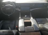 ✅ 2022 Jeep Grand Wagoneer Series I • VIN: 1C4SJVEJ6NS111796 • Лот: 41932684. Опубликован ранее на Copart с пробегом Не указан. Бесплатный доступ к архиву аукционных продаж из США и подробный отчёт об истории автомобиля на DreamBid. Изображение 8.