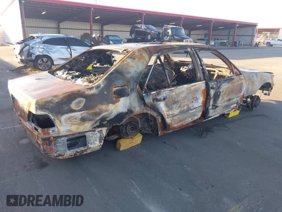 ✅ 1996 Mercedes-Benz S 320 • VIN: WDBGA33E9TA306020 • Lot: 41349540. Listed on IAAI with Not provided. Free auction sales archive from the USA and detailed vehicle history report at DreamBid. Image 4.