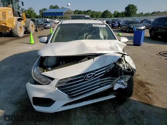 ✅ 2019 Hyundai Accent SE • VIN: 3KPC24A30KE040659 • Лот: 66619574. Опубликован ранее на Copart с пробегом 63 369 миль. Бесплатный доступ к архиву аукционных продаж из США и подробный отчёт об истории автомобиля на DreamBid. Изображение 11.