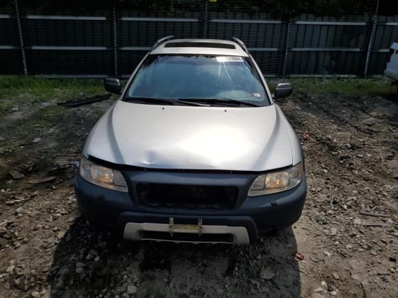 ✅ 2005 Volvo XC70 • VIN: YV1SZ592851188262 • Lot: 65539084. Listed on Copart with 123,022 mi. Free auction sales archive from the USA and detailed vehicle history report at DreamBid. Image 5.