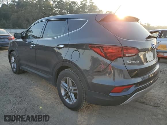 ✅ 2018 Hyundai Santa Fe 2.4L • VIN: 5XYZTDLB3JG557810 • Lot: 92192665. Listed on Copart with 160,124 mi. Free auction sales archive from the USA and detailed vehicle history report at DreamBid. Image 2.