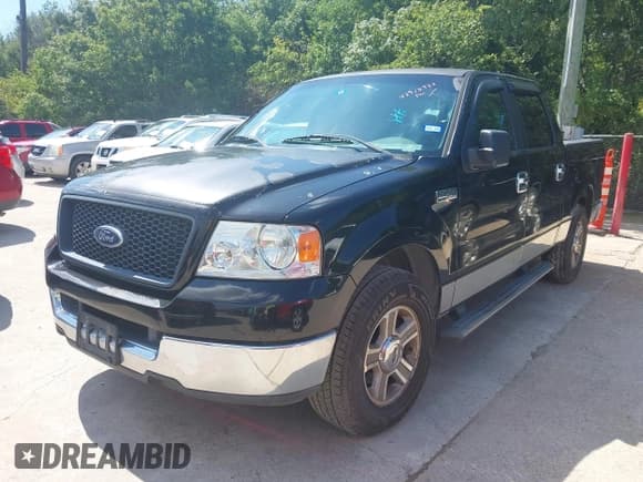 ✅ 2005 Ford F-150 XLT • VIN: 1FTRW12W95FA38571 • Lot: 42910932. Wystawiony na IAAI z przebiegiem 169 561 mil. Bezpłatny archiwum sprzedaży aukcyjnych z USA i szczegółowy raport historii pojazdu na DreamBid. Zdjęcie 2.