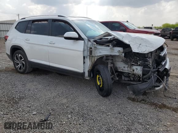 ✅ 2023 Volkswagen Atlas SEL • VIN: 1V2BR2CAXPC515819 • Lot: 50666225. Listed on Copart with 43,872 mi. Free auction sales archive from the USA and detailed vehicle history report at DreamBid. Image 4.