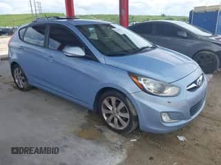 2013 Hyundai Accent SE with VIN KMHCU5AE1DU086048, listed as a IAAI auction lot 43164926 with 309,532 mi miles and . Bid and sale history available at DreamBid. Image 1.