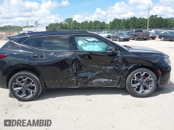 ✅ 2020 Chevrolet Blazer RS • VIN: 3GNKBERS6LS631120 • Лот: 43195479. Опубликован ранее на IAAI с пробегом 48 237 миль. Бесплатный доступ к архиву аукционных продаж из США и подробный отчёт об истории автомобиля на DreamBid. Изображение 13.