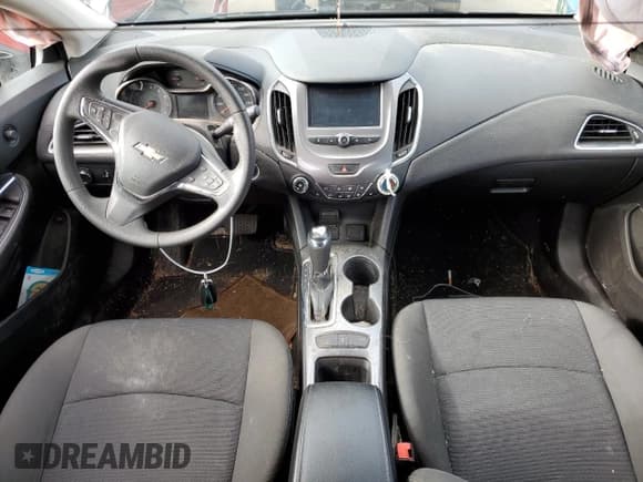 ✅ 2017 Chevrolet Cruze LT • VIN: 1G1BE5SM2H7217181 • Lot: 36311213. Listed on Copart with 56,064 mi. Free auction sales archive from the USA and detailed vehicle history report at DreamBid. Image 8.