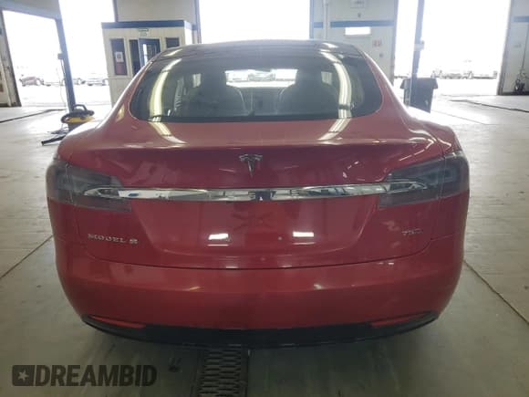 ✅ 2017 Tesla Model S 100D • VIN: 5YJSA1E2XHF194717 • Lot: 82676165. Wystawiony na Copart z przebiegiem Nie podano. Bezpłatny archiwum sprzedaży aukcyjnych z USA i szczegółowy raport historii pojazdu na DreamBid. Zdjęcie 6.